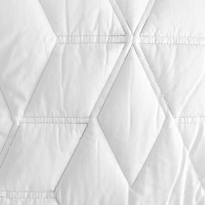 Close-up image of the quilted snowflake design on the Cooling Quilted Mattress Protector 