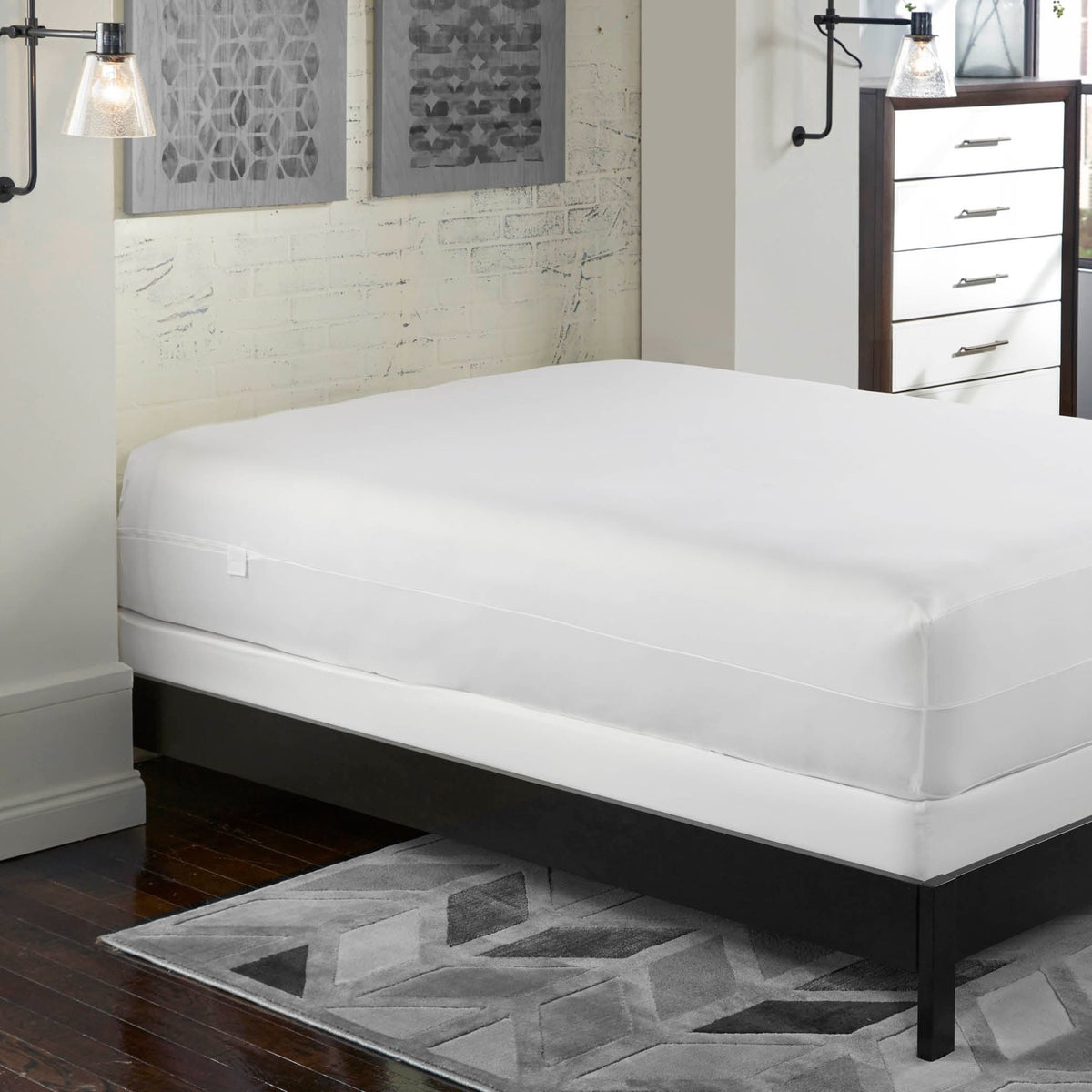 EveryCare  KosmoCare Bed & Linen Protector (Medium)